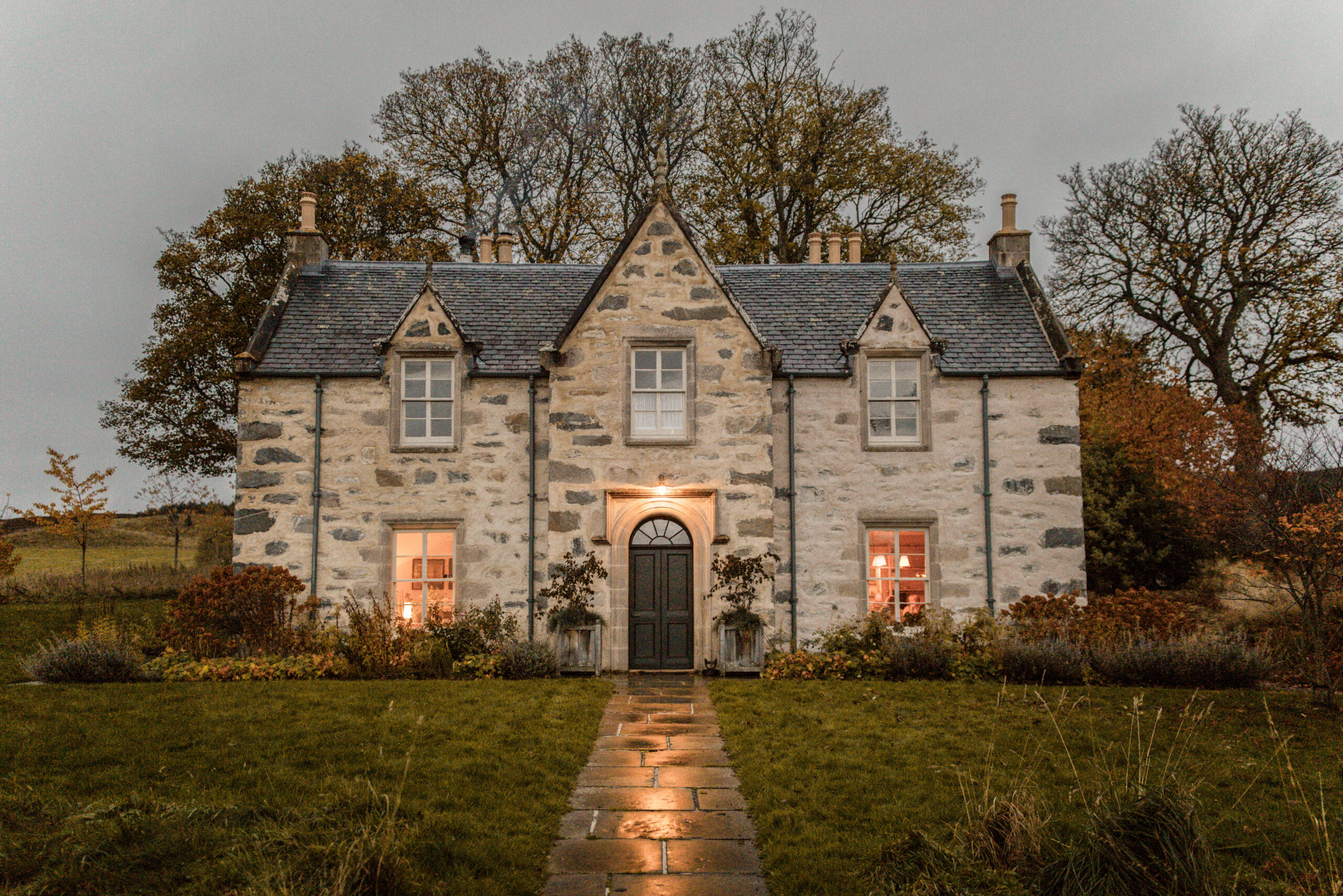Killiehuntly Farmhouse in the Cairngorms National Park, luxury retreat Scotland
